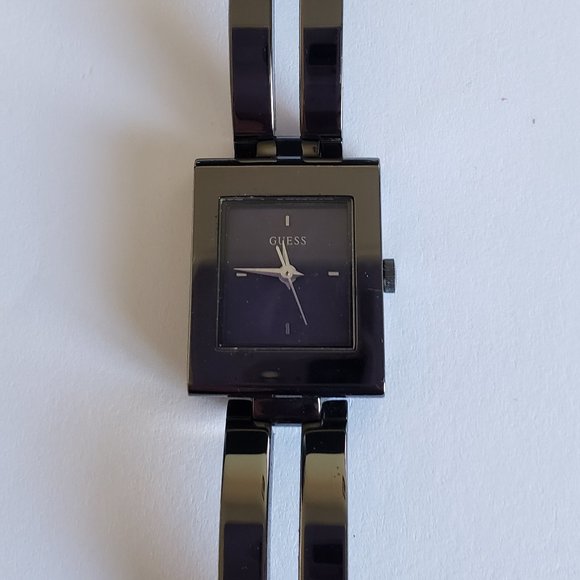 Guess Watch - Picture 2 of 7